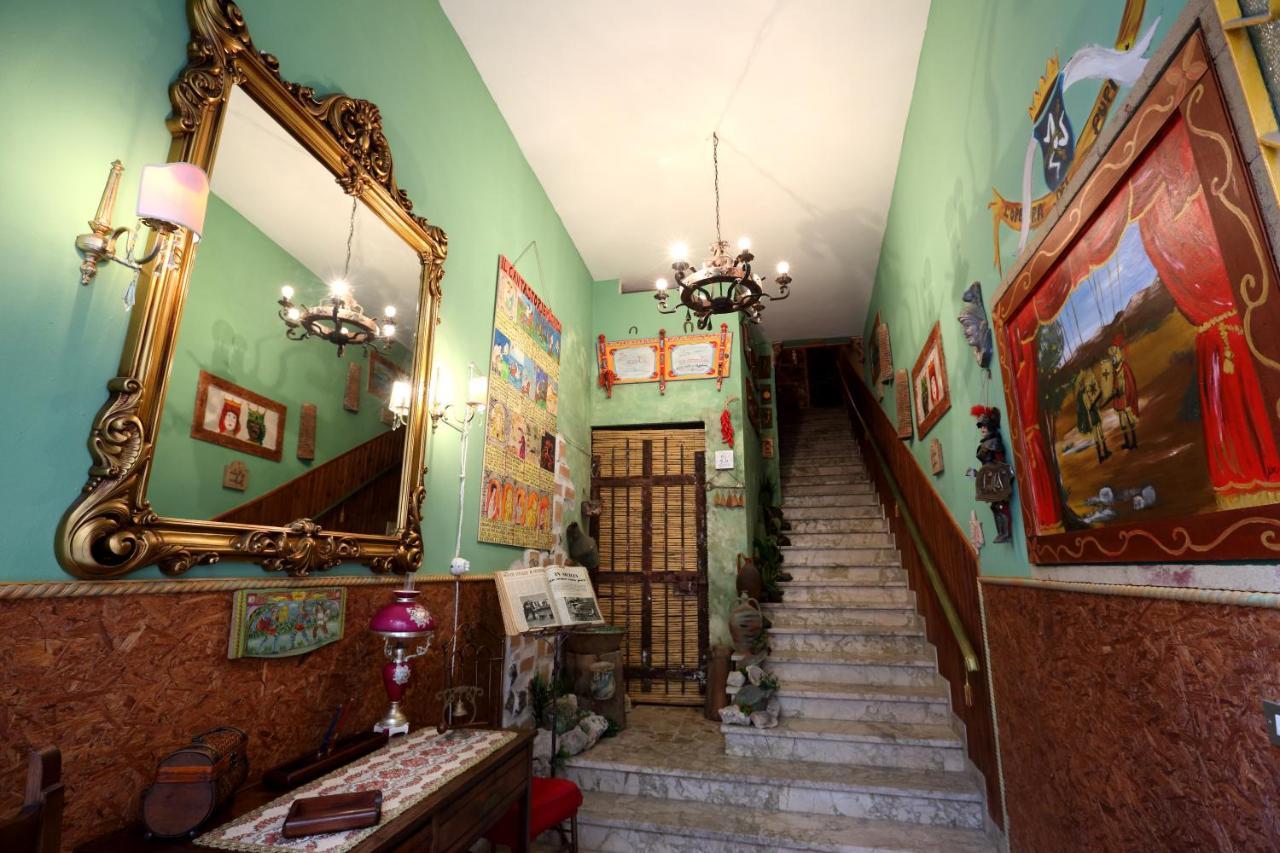 Sicilia In Miniatura "L'Atelier Dell'Etna" Bed & Breakfast ซัฟเฟรานา เอตเนอา ภายนอก รูปภาพ